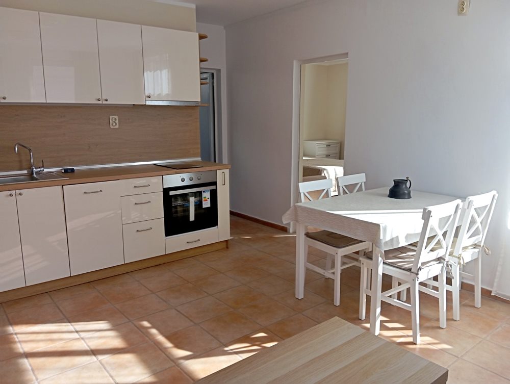 Първи наематели! Стилно обзаведен апартамент с 2 спални в близост до МУ - Варна!